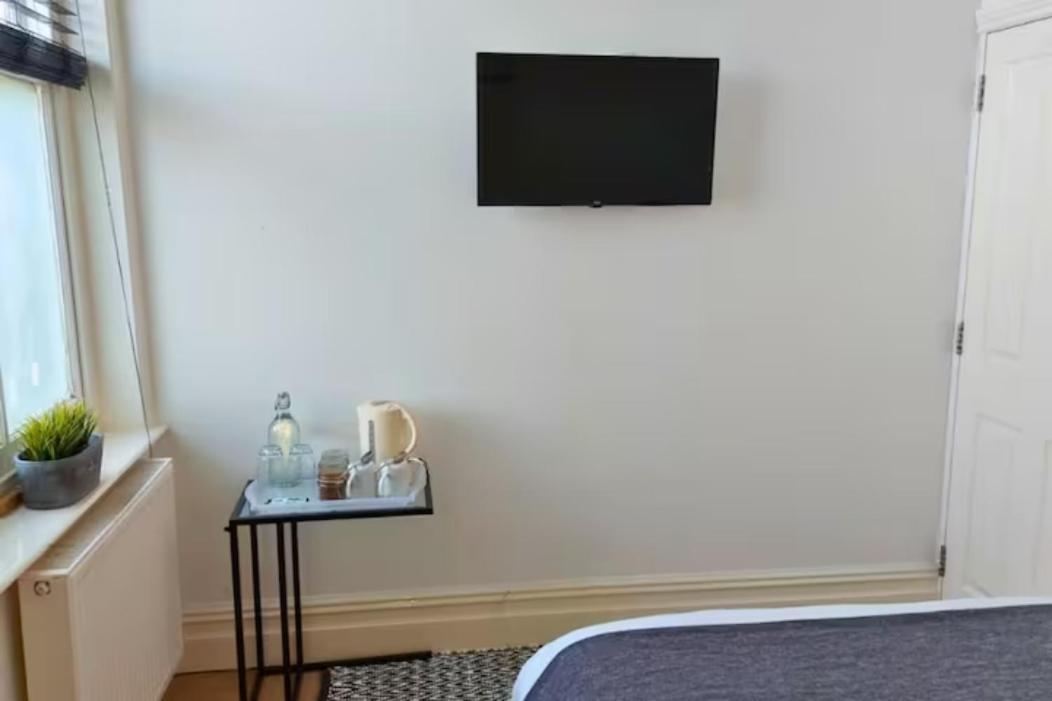 Stylish Double Room In City Centre - Shared Bathroom - Parking Preston  Luaran gambar
