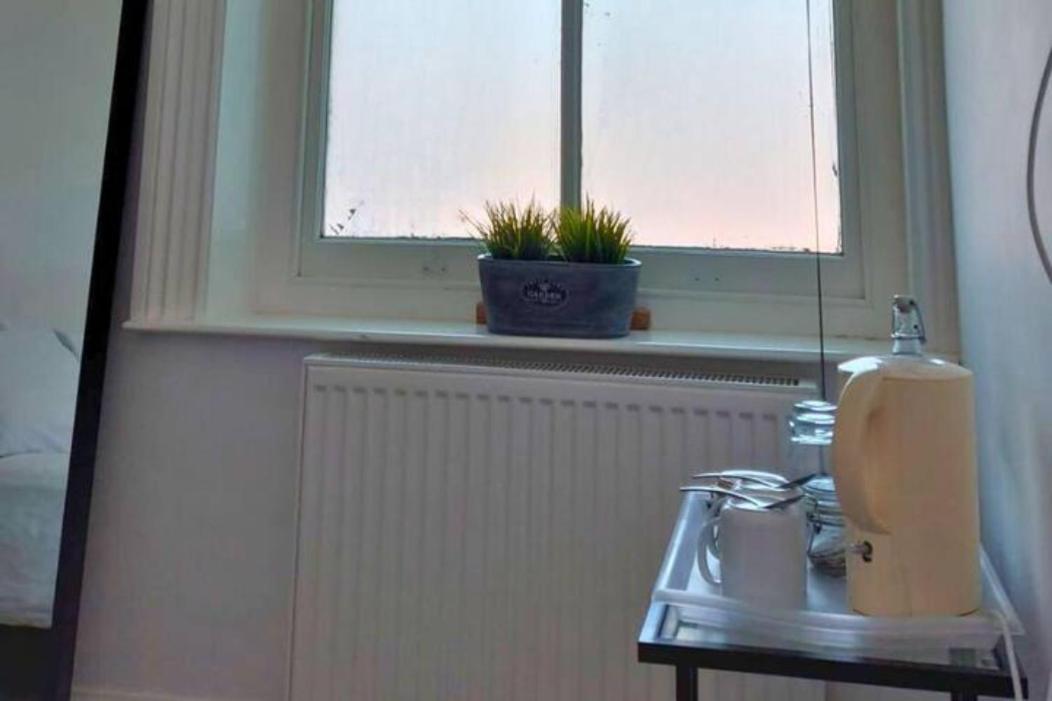 Stylish Double Room In City Centre - Shared Bathroom - Parking Preston  Luaran gambar